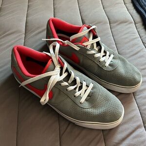 Nike SB skate size 12 men’s